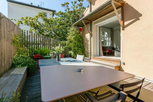Zola - Pressense Villa | MAISON STELLA