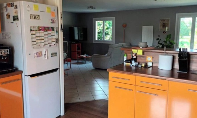 Ris House | Maison sur Grand Terrain Arboré à 15km de Vichy