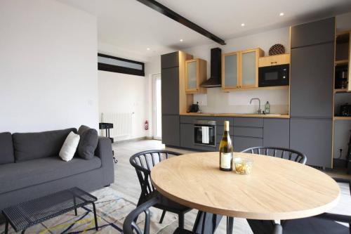 Condrieu Villa | Maison SYRAH