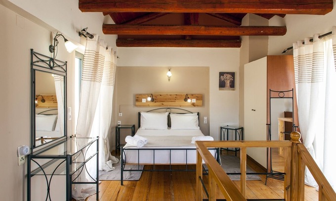 Malevizi Apartment | MAISONETTE/ESTATE KARES