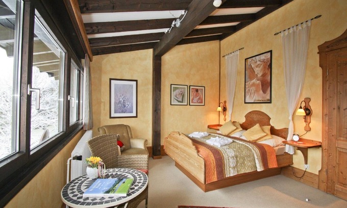 Vorauf Apartment | Maisonette-Ferienwohnung "Haus Rittersporn", 78 qm, 2 Schlafzimmer, überdachter Balkon