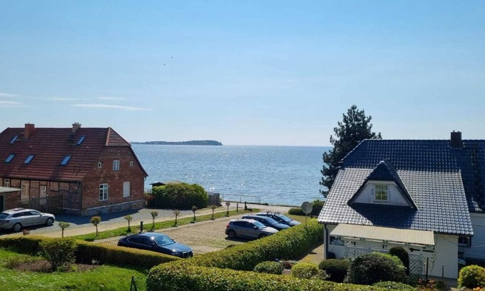 Putbus Apartment | Maisonette with 2 balconies and sea view