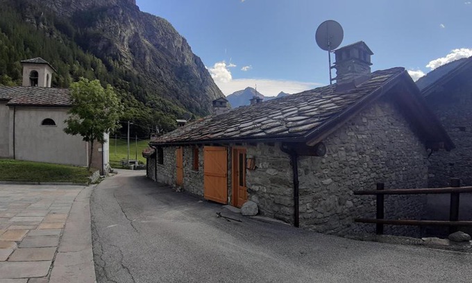Ollomont Apartment | Maisonnette de montagne