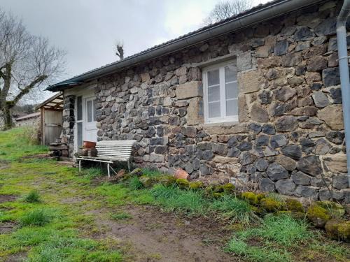 Monistrol-dʼAllier House | maisonnette pres des bois