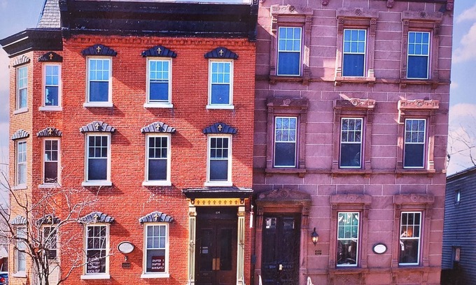 Finesville House | Majestic Lander Stewart Mansion on the Delaware Top Floor Apt
