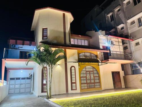 Mysore Villa | Majestic Villa 5BHK AC Bunglow
