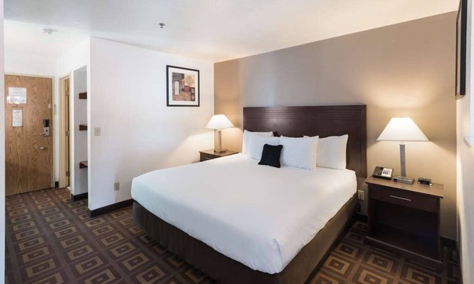 Tri-Cities Resort | Making The Best Memories Along The Way! Discover & Explore Kennewick!