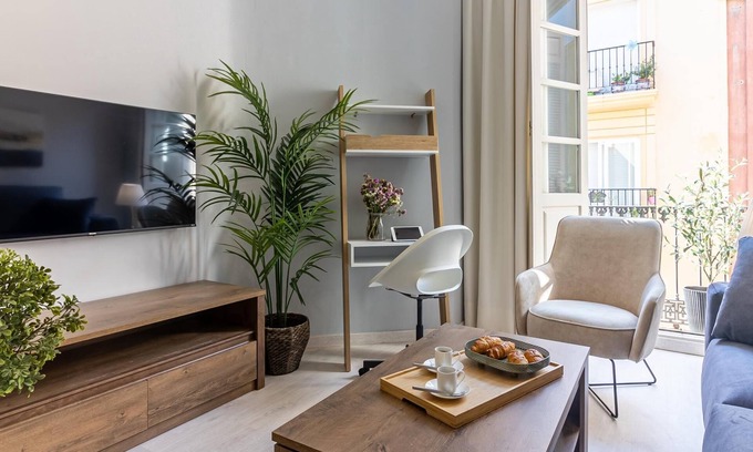 Ensanche Centro Apartment | Malaga Center Flat - SoHo Center Apartments