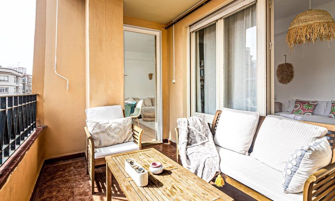 La Trinidad Apartment | Malaga Holidays City Center 6 bedrooms & Terrace