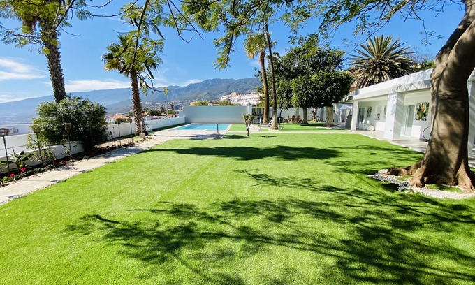 El Chorrillo Villa | Malibú Ocean Villa