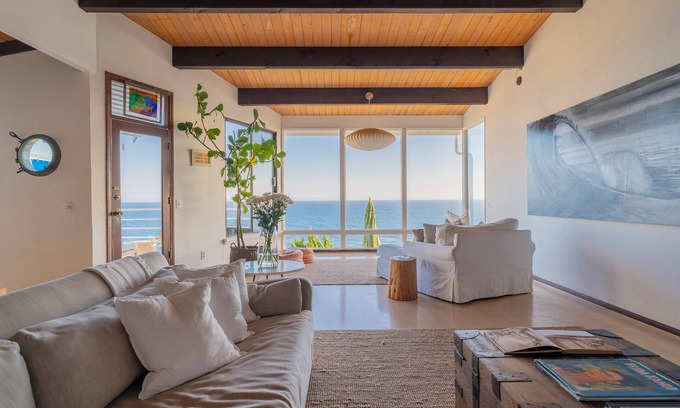 Western Malibu House | Malibu Retreat with Beach Access and Ocean View