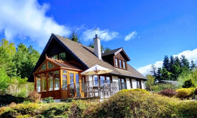 Boat of Garten House | Mallachie Holiday Rental