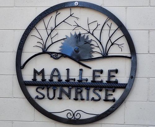 Minnipa Bed & Breakfast | Mallee Sunrise B&B
