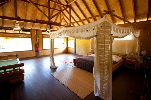 Nembrala Resort | Malole Surf House