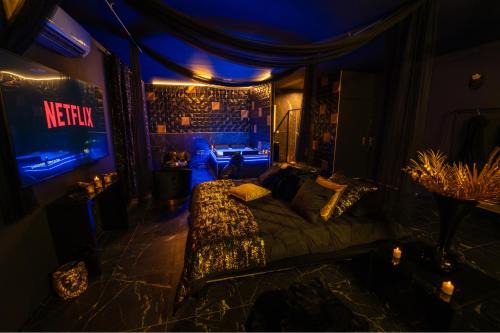 Bevons Apartment | MaLoveRoom