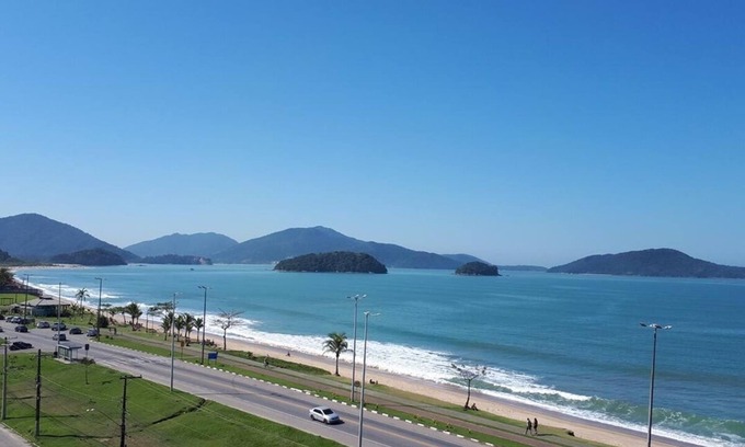 Caraguatatuba RV Rental | Malu's backyard