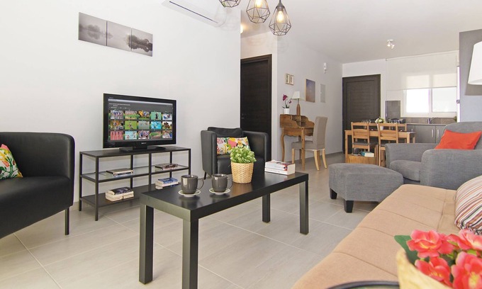 Kapparis Apartment | MALVINA 2Bed Aprt walking distance to MALAMA Golden Sandy Beach