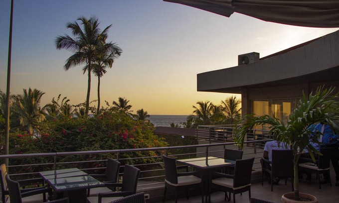 Monrovia Resort | Mamba Point Hotel