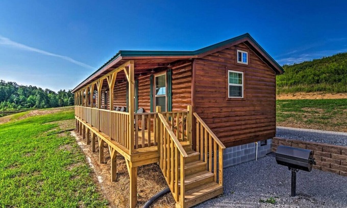 Mammoth Cave Cabin | Mammoth Cave Cabin Rentals 8 - 12.8 miles from Mammoth Cave National Park