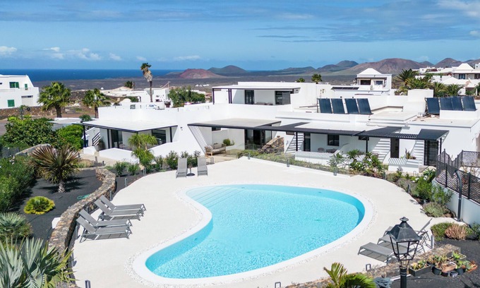 Las Brenas Villa | Mana Eco Retreat