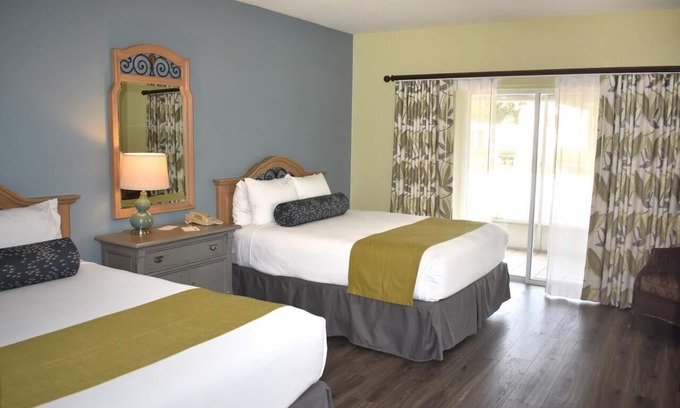 Crystal River House | Manatees Experience! Everything You Need For The Perfect Vacation! Pool!