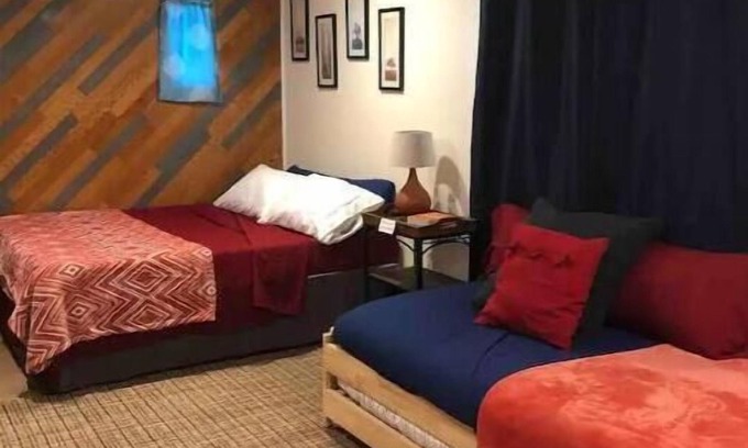 Northwest Los Angeles Heights Apartment | Mandala Studio. Quiet comfortable space near downtown San Antonio. Pets welcome