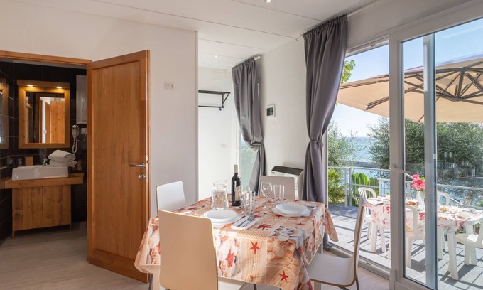 San Lorenzo al Mare House | Mandorlo (SLR401) by Interhome