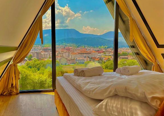 Pale House | MANGATA