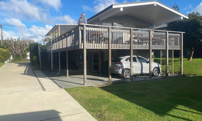 Mangawhai Heads House | Mangawhai Heads Family Holiday Home and Sleepout