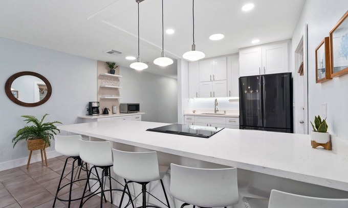 Fort Pierce House | Mango Tree by the Sea, Hutchinson Island - Bungalow B!