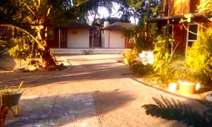 Sanyang Bed & Breakfast | MANGROVE BEACH