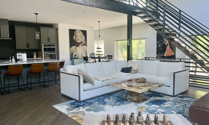 Miller Place House | Manhattan in the country