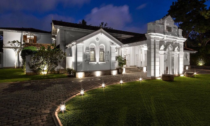 Colombo Hotel | Maniumpathy