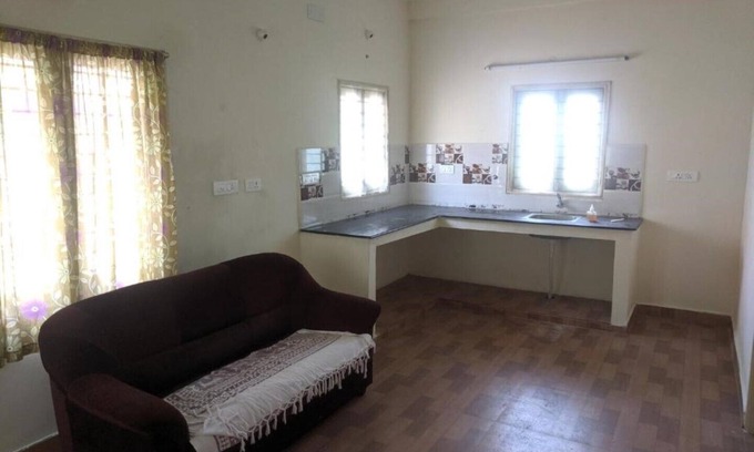 Madurantakam Cottage | Mannmuqi Village Farm Stay Big Cottage 3 members can stay