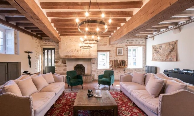 Coulaines Villa | Manoir - 24h du Mans - Piscine - Jacuzzi