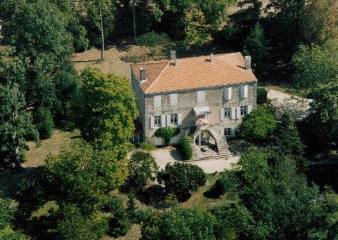 Blanzay sur Boutonne Bed & Breakfast | Manoir Angle