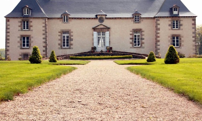 Dol-de-Bretagne Bed & Breakfast | Manoir de Belle-Noë