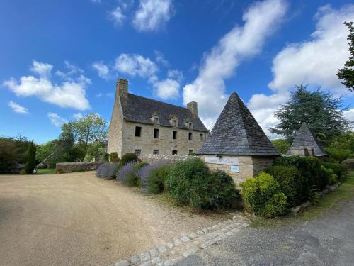 Ploumilliau House | Manoir de l'Isle