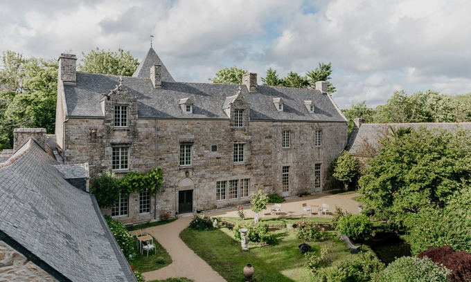 Saint-Evarzec Hotel | Manoir du Moustoir, Hôtel Les Empreintes