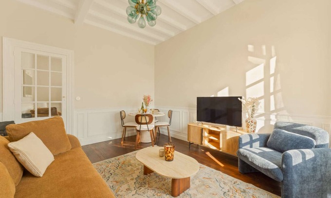 Touques Apartment | Manoir du Vert Galant 4 people accomodation Private Garden Fully Furnished CC Deauville