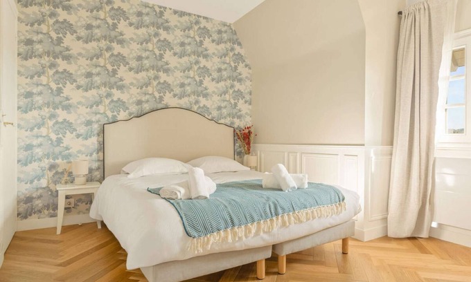 Touques Apartment | Manoir du Vert Galant Large studio fully furnished CC Deauville
