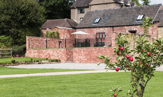 Fulford Cottage | MANOR BARN, pet friendly, luxury holiday cottage in Fulford