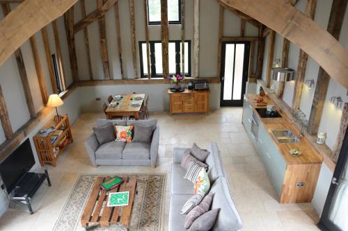 Saxmundham House | Manor House Barn, Peasenhall