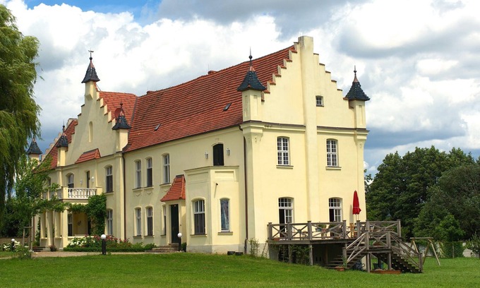 Meyenburg House | Manor house with historical flair for families and groups