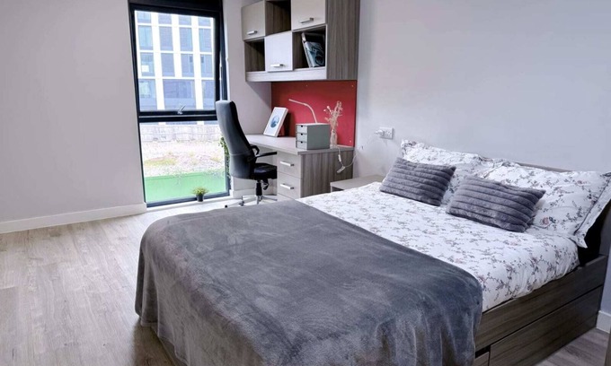 Coventry Apartment | Manor Park Court