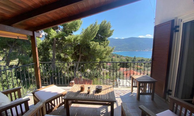 Porto Germeno House | Manos’ Traditional Maisonette