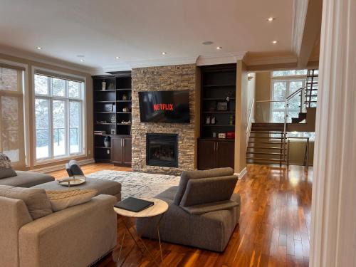 Ottawa Division Villa | Manotick Villa
