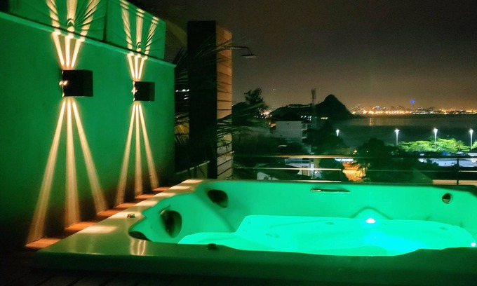 Charitas House | Mansão + Loft Exclusivo Vista Mar