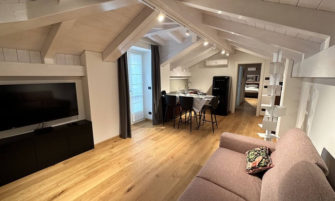 Rivoli Apartment | Mansard Apartment D - Affitti Brevi Italia