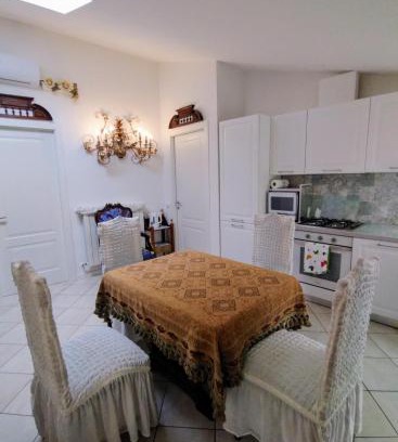 Villongo Apartment | Mansarda di Masha